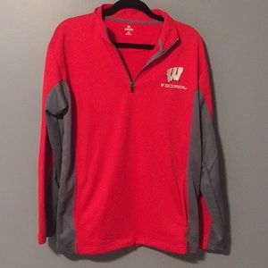 3/$20 Wisconsin quarter zip up size medium